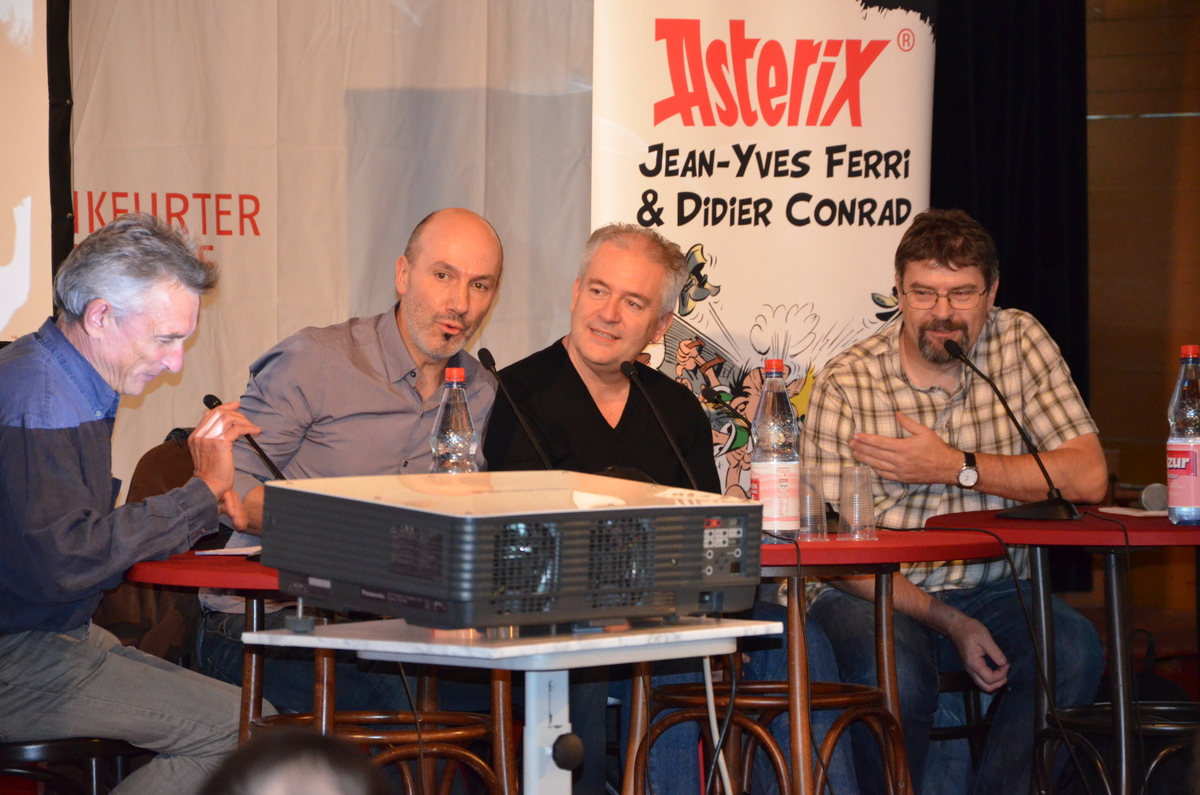 Asterix-Pressekonferenz am Samstag